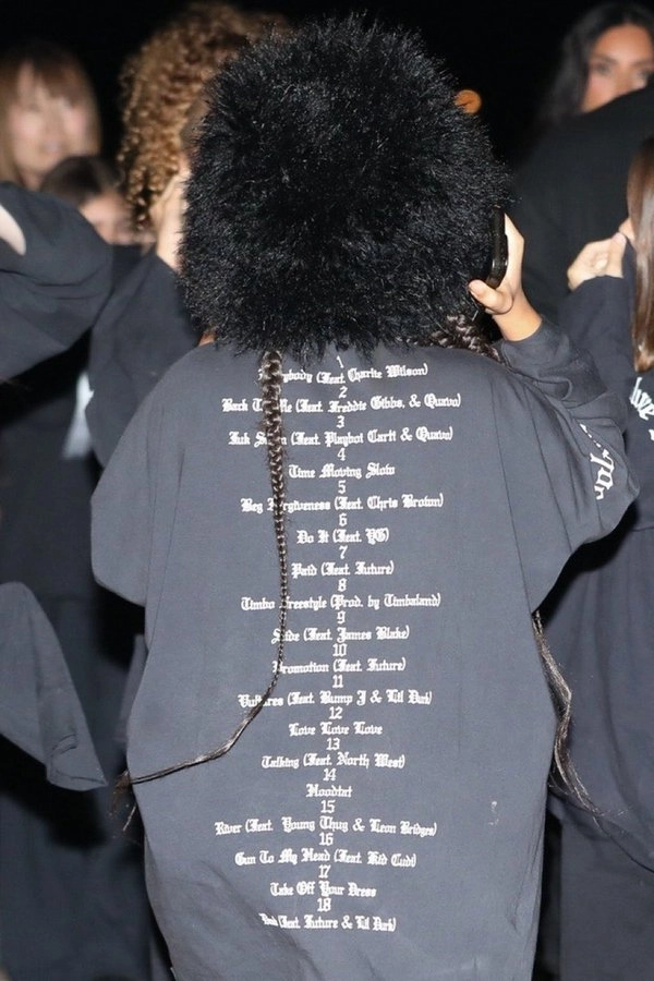 Kanye West daughter North Reveals "Vultures" Tracklist